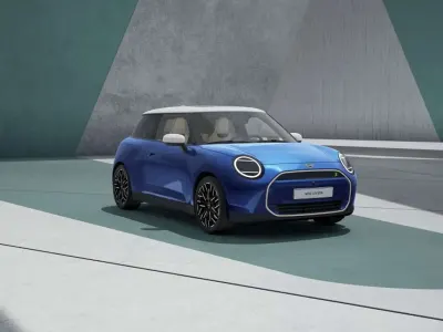 Nuova Mini Cooper SE Essential 64 kW (88 CV) 2025 Argento Utilitaria