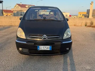 Usata Citroën Xsara Picasso Exclusive 136 CV (100 kW) 2004 Grigio Monovolume