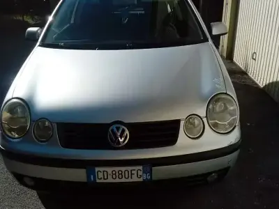 Usata VW Polo 64 CV (47 kW) 2002 Grigio Berlina