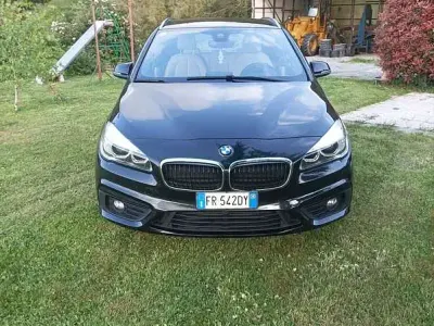Usata BMW 218 Active Tourer Advantage 150 CV (110 kW) 2018 Nero Monovolume
