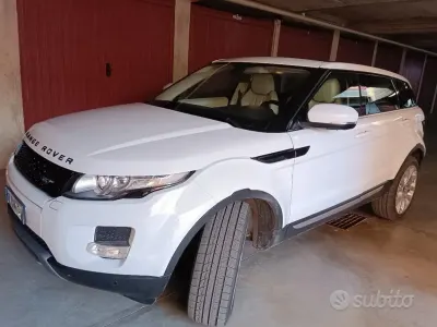 Usata Land Rover Range Rover evoque Pure 241 CV (177 kW) 2012 Bianco SUV