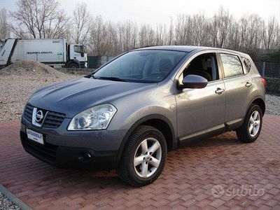 Usata Nissan Qashqai Acenta 150 CV (110 kW) 2008 Grigio SUV