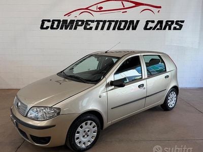 Usata Fiat Punto Active 60 CV (44 kW) 2010 Beige Utilitaria