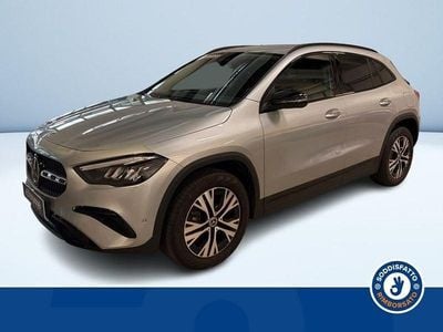 Usata Mercedes GLA180 Advanced 115 CV (84 kW) 2025 Argento SUV
