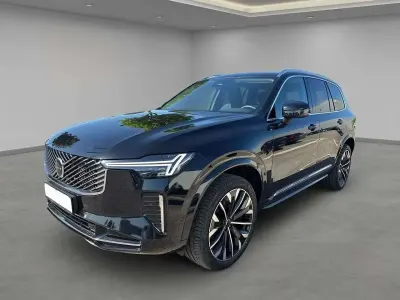 Usata Volvo XC90 Plus 250 CV (183 kW) 2025 Onyx black SUV