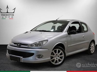 Argento Usata 1999 Peugeot 206 GT Berlina | 11.500 €