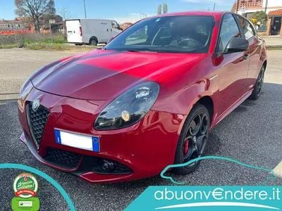 Usata Alfa Romeo Giulietta 120 CV (88 kW) 2019 Rosso Utilitaria