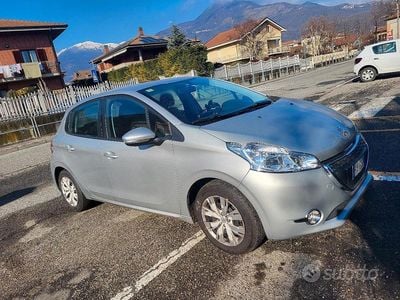 Usata Peugeot 208 2012 Grigio Utilitaria