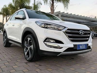 Usata Hyundai Tucson Xpossible 179 CV (131 kW) 2016 Grigio SUV