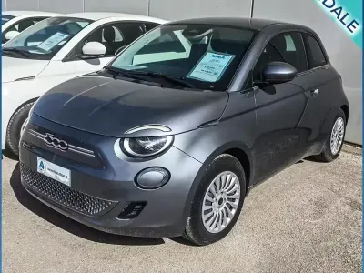 Usata Fiat 500e 42 kW (58 CV) 2024 Grigio Berlina