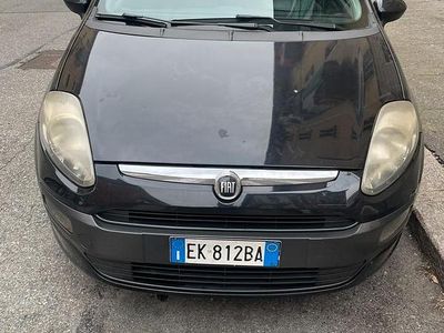 Usata Fiat Punto Evo Dynamic 95 CV (69 kW) 2011 Nero Utilitaria