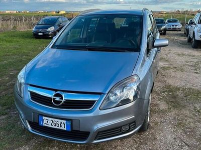 usata Opel Zafira 7 posti