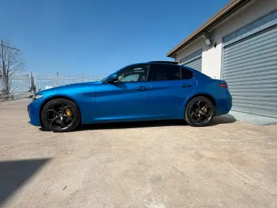 Brugt Alfa Romeo Giulia Ti 210 HK (154 kW) 2018 Blå Sedan