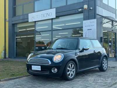 Usata Mini ONE 95 CV (69 kW) 2009 Nero Utilitaria