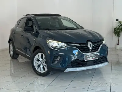 Usata Renault Captur Intens 101 CV (74 kW) 2020 Grigio SUV