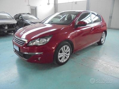 Occasion Peugeot 308 Business-Line 120 ch (88 kW) 2016 Rouge Berline