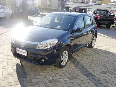 Usata Dacia Sandero 75 CV (55 kW) 2010 Blu/azzurro Berlina