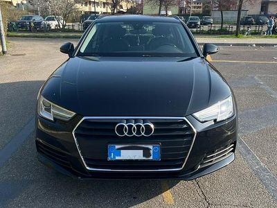 Usata Audi A4 Business 150 CV (110 kW) 2015 Nero Station wagon