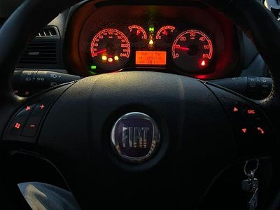 Usata Fiat Grande Punto 90 CV (66 kW) 2008 Utilitaria