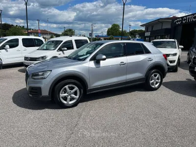 Usata Audi Q2 Business 116 CV (85 kW) 2019 Argento SUV