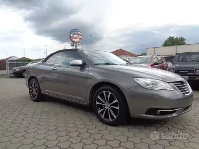 Usata Lancia Flavia 170 CV (125 kW) 2013 Grigio Cabrio