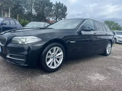 Usado BMW 520 Efficient Dynamics 190 HP (139 kW) 2016 Preto Sedan