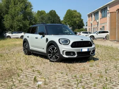 Usata Mini Cooper SD Countryman 190 CV (139 kW) 2022 Argento SUV