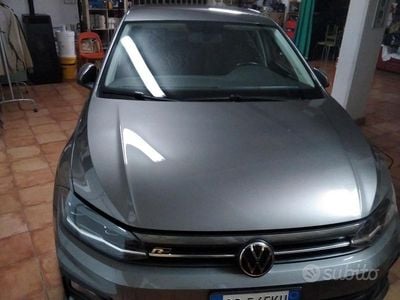 Usata VW Polo R-line 95 CV (69 kW) 2021 Grigio Berlina