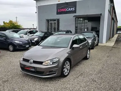 Usata VW Golf VII Highline 110 CV (80 kW) 2016 Grigio Berlina