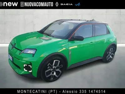 Usata Renault R5 Komfort 110 kW (150 CV) 2025 Bestyle verde pop! (verde pop Utilitaria