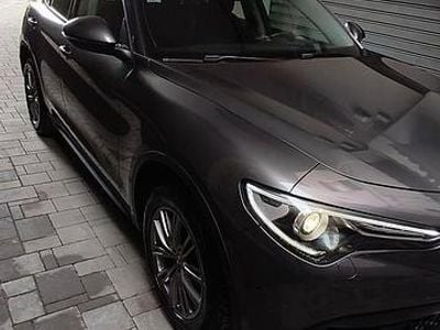 Usata Alfa Romeo Stelvio 160 CV (117 kW) 2021 Grigio SUV