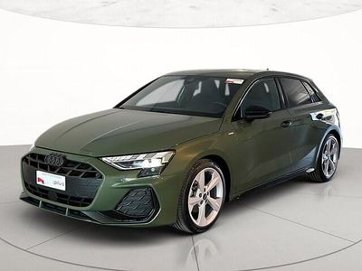 Usata Audi A3 S-Line 150 CV (110 kW) 2025 Verde distretto metallizzato Berlina