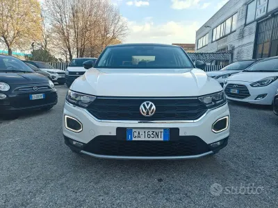 Usata VW T-Roc Style 117 CV (86 kW) 2020 Bianco SUV