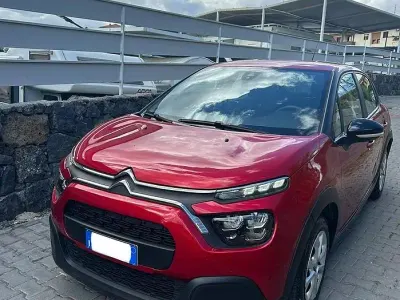 Usata Citroën C3 102 CV (75 kW) 2023 Rosso Utilitaria