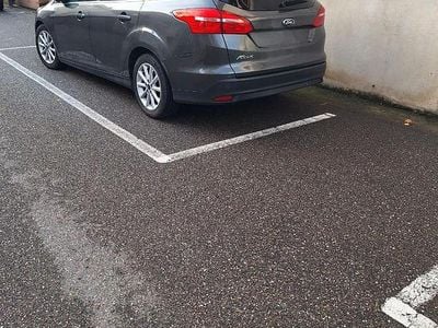 Usata Ford Focus 120 CV (88 kW) 2016 Grigio Station wagon