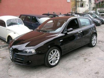 usata Alfa Romeo 147 2ª serie 1.9 JTD (120) 5 porte Moving