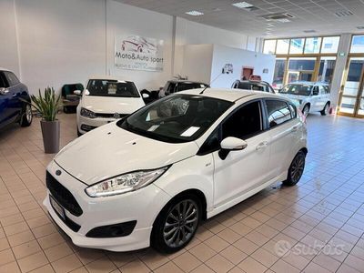 usata Ford Fiesta 1.5 TDCi 75CV 5 porte ST-Line