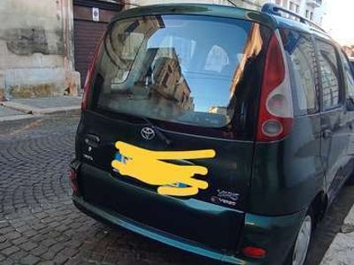 Toyota Yaris Verso