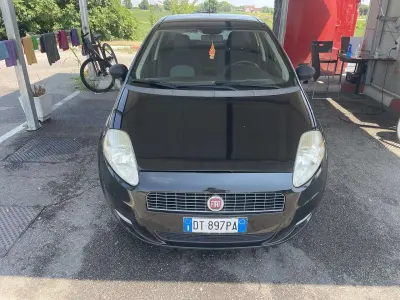 Usata Fiat Grande Punto Dynamic 65 CV (47 kW) 2009 Other Utilitaria