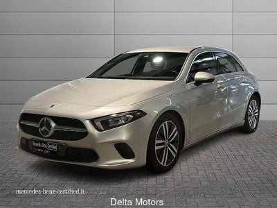 Usata Mercedes A180 116 CV (85 kW) 2021 Argento Utilitaria