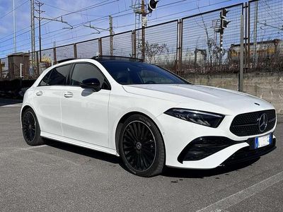 Usata Mercedes A180 AMG Line Premium Plus 136 CV (100 kW) 2023 Bianco Berlina
