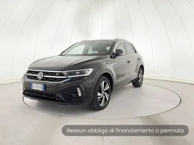 Usata VW T-Roc R-line 150 CV (110 kW) 2022 Nero SUV