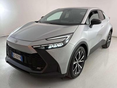 Usata Toyota C-HR Trend 152 CV (111 kW) 2024 Argento SUV