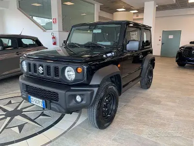 Usata Suzuki Jimny 102 CV (75 kW) 2024 Nero SUV