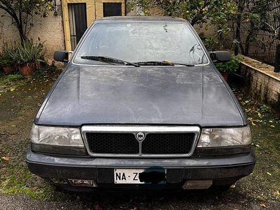 Usata Lancia Thema 150 CV (110 kW) 1987 Blu Berlina