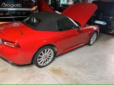 Fiat 124 Spider