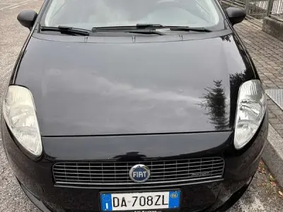 Usata Fiat Grande Punto 75 CV (55 kW) 2006 Utilitaria