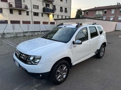 Usata Dacia Duster 109 CV (80 kW) 2015 Bianco SUV