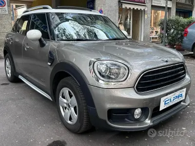 Käytetty Mini Cooper S Countryman 136 HP (100 kW) 2019 Harmaa Katumaasturi