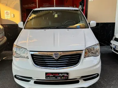 Usata Lancia Voyager